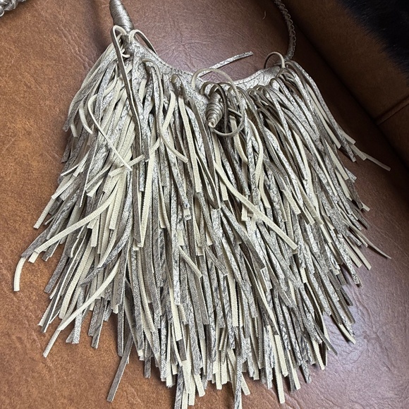 GOLD  FRINGED SHOULDER BAG - Picture 1 of 4